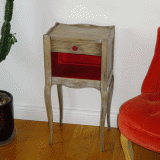 Céruse traditionnelle et patine rouge vieillie, relooking meuble